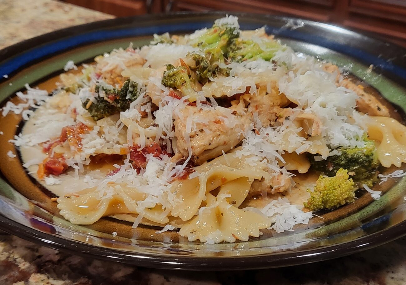 Chicken, Broccoli and Sun Dried Tomatoes with Bow-Ties